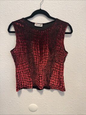 Jaipur Red Patterned Velvet Sleeveless Tank